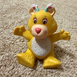 Vintage 1985 Hasbro Toy Butterbear Poseable Figurine From the Show Wuzzles